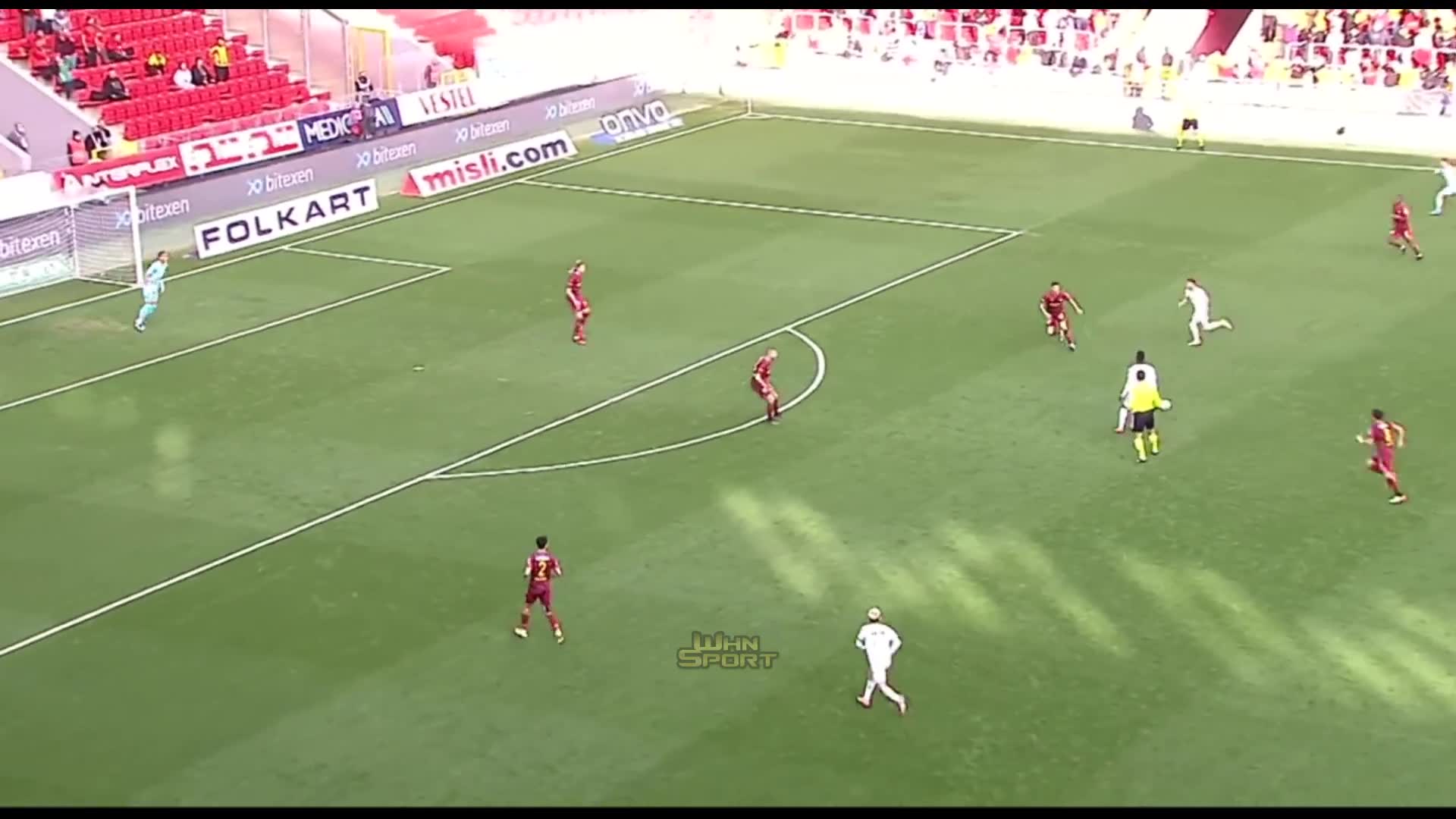 巴神土超轻松轰出123km/h世界波（巴神在土耳其）