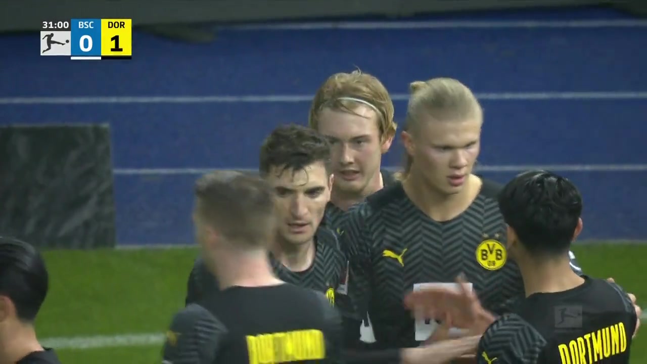 哈兰德弧顶送助攻 布兰特跟进挑射破门（哈兰德集锦）