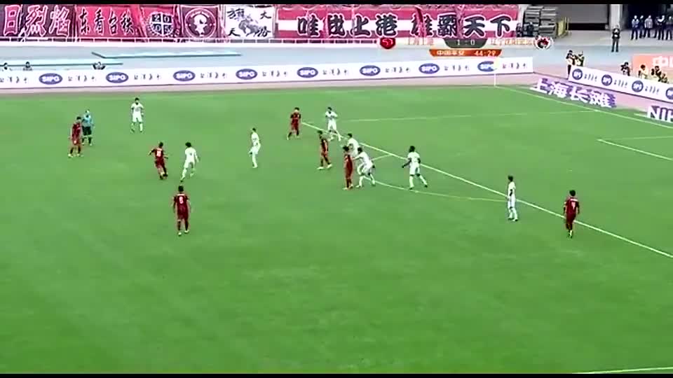 孔卡一脚直塞撕裂对手防线 解说员直呼：我的天啊！（孔卡是什么水平的球员）