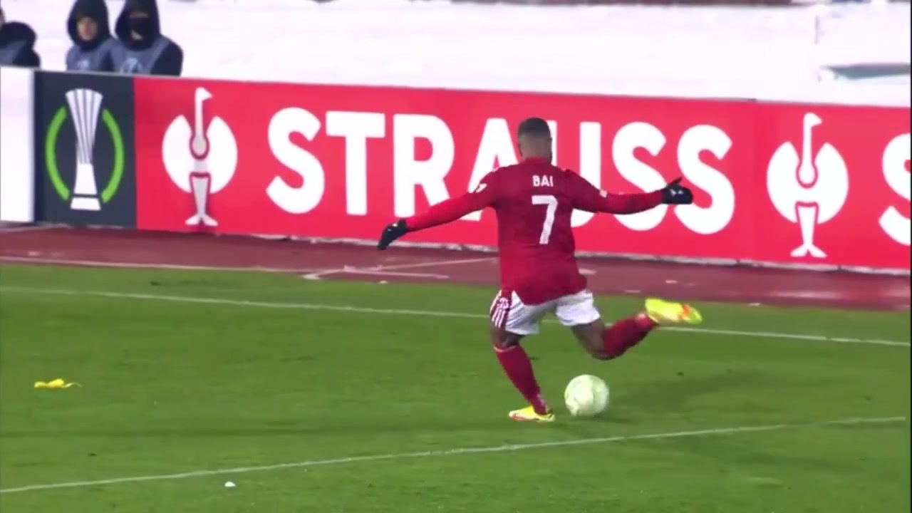 罗马丢球！卡达科维奇停球凌空斩破门（卡维达近期）