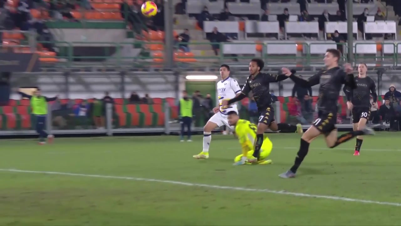 【集锦】意甲-西蒙尼双响+世界波绝杀 维罗纳4-3史诗大逆转威尼斯（西蒙尼 西甲冠军）