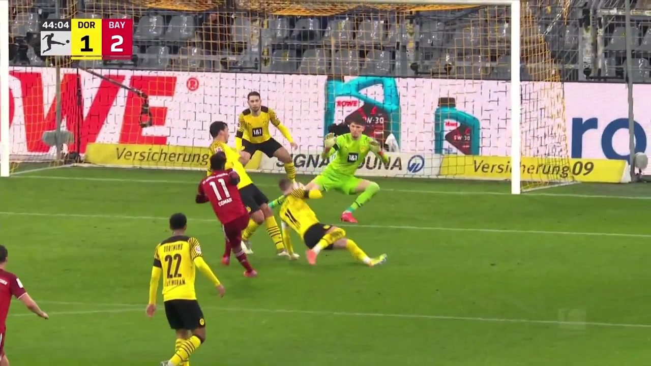 多特禁区解围失误 科曼禁区抽射拜仁2-1反超多特（多特踢拜仁）