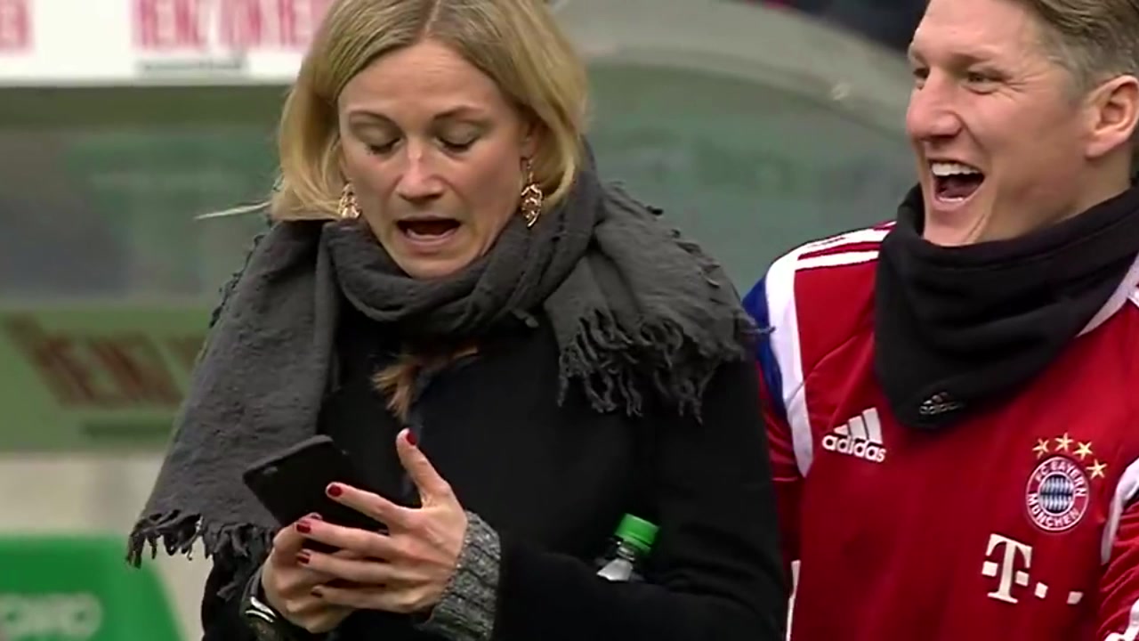 吓死宝宝了！小猪当年“欺负”拜仁女领队（小猪 拜仁）