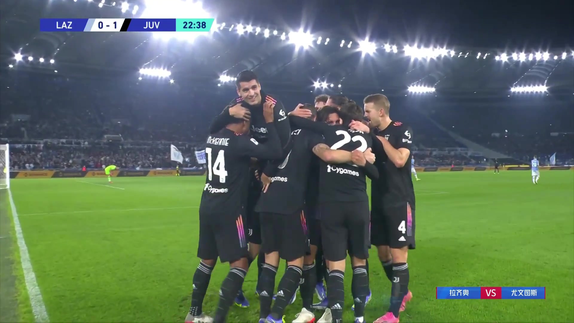 莫拉塔禁区内造点 博努奇点射破门首开记录（博努奇和拉莫斯）