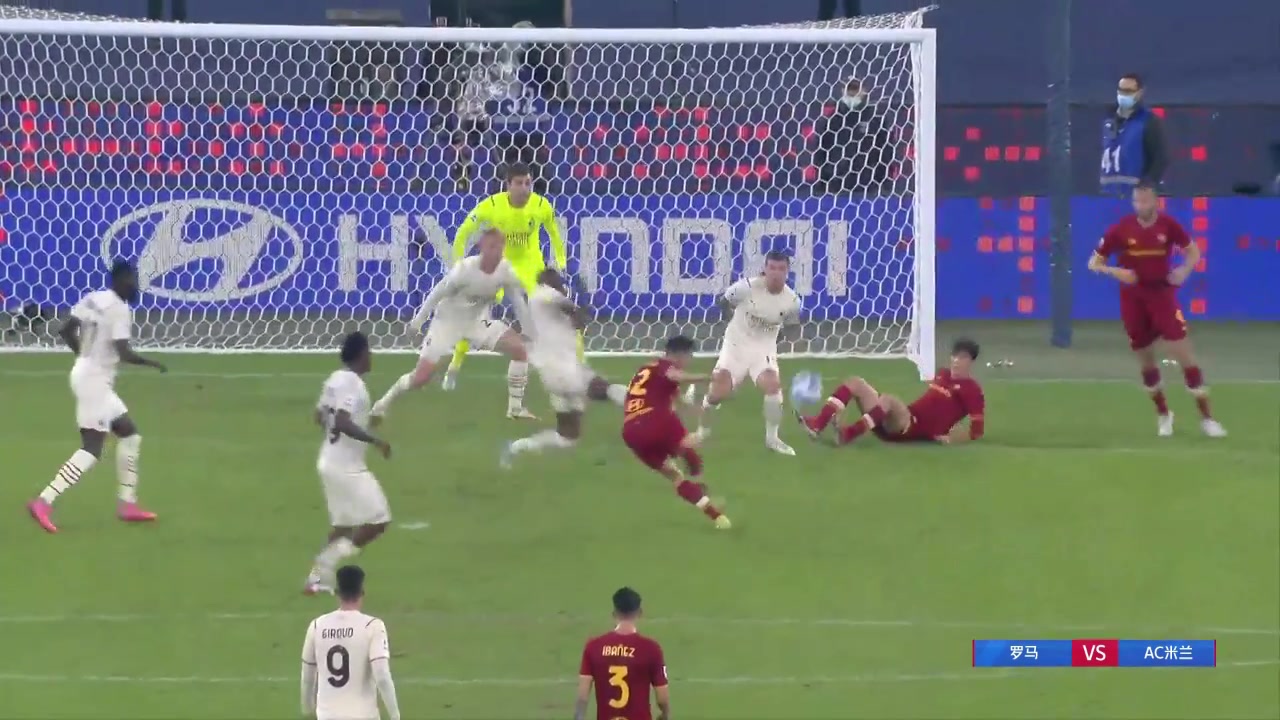 罗马扳回一城！沙拉维禁区凌空斩破门（沙拉维罗马集锦）