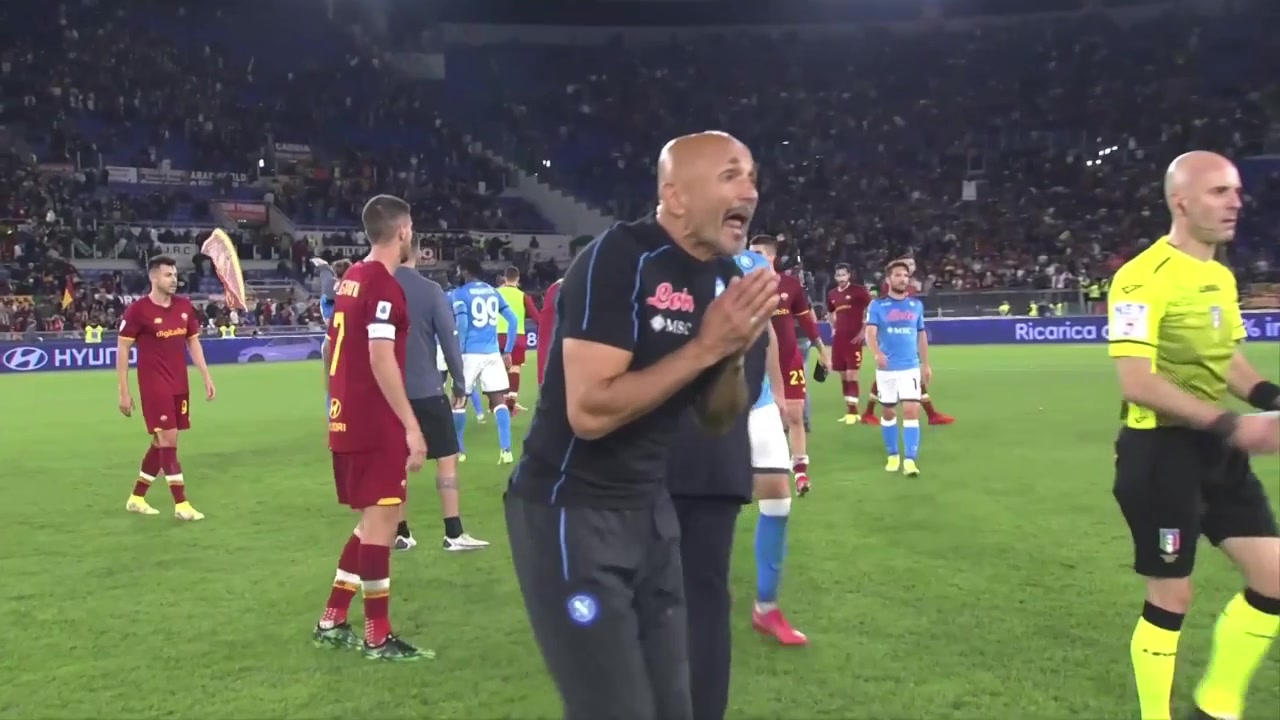 意甲-穆里尼奥被罚离场 罗马0-0终结那不勒斯联赛8连胜（罗马队穆里尼奥）