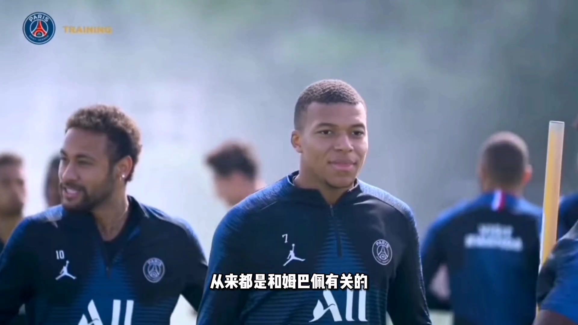 莱昂纳多：皇马不尊重姆巴佩和巴黎 巴黎会和姆巴佩续约（皇马退出和巴黎的谈判 姆巴佩拒8000万欧续约年薪）