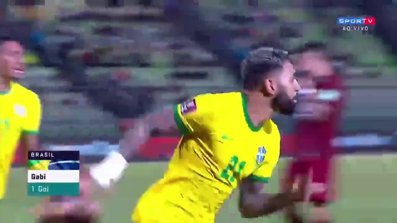 加比球造点亲自主罚破门 巴西2-1反超委内瑞拉（巴西队加比）