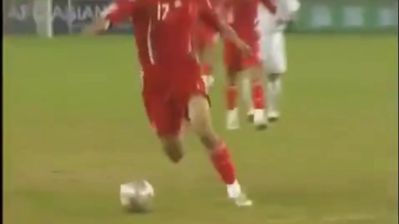 郜林疯狂戴帽！09年中国男足6-1大胜越南 今晚能否复制？（2009中国男足）