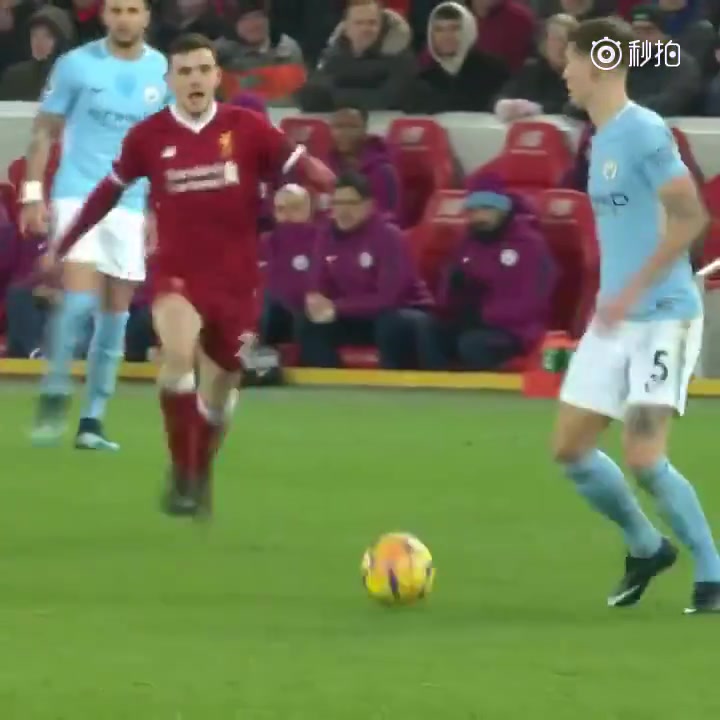 记得不？罗伯逊对阵曼城的超级名场面！（罗伯逊 曼城）