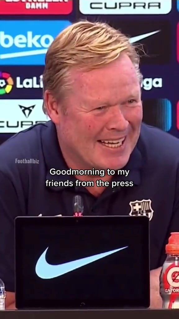 科曼谜之微笑并用范加尔要离开巴萨时说过的话（科曼 范加尔）