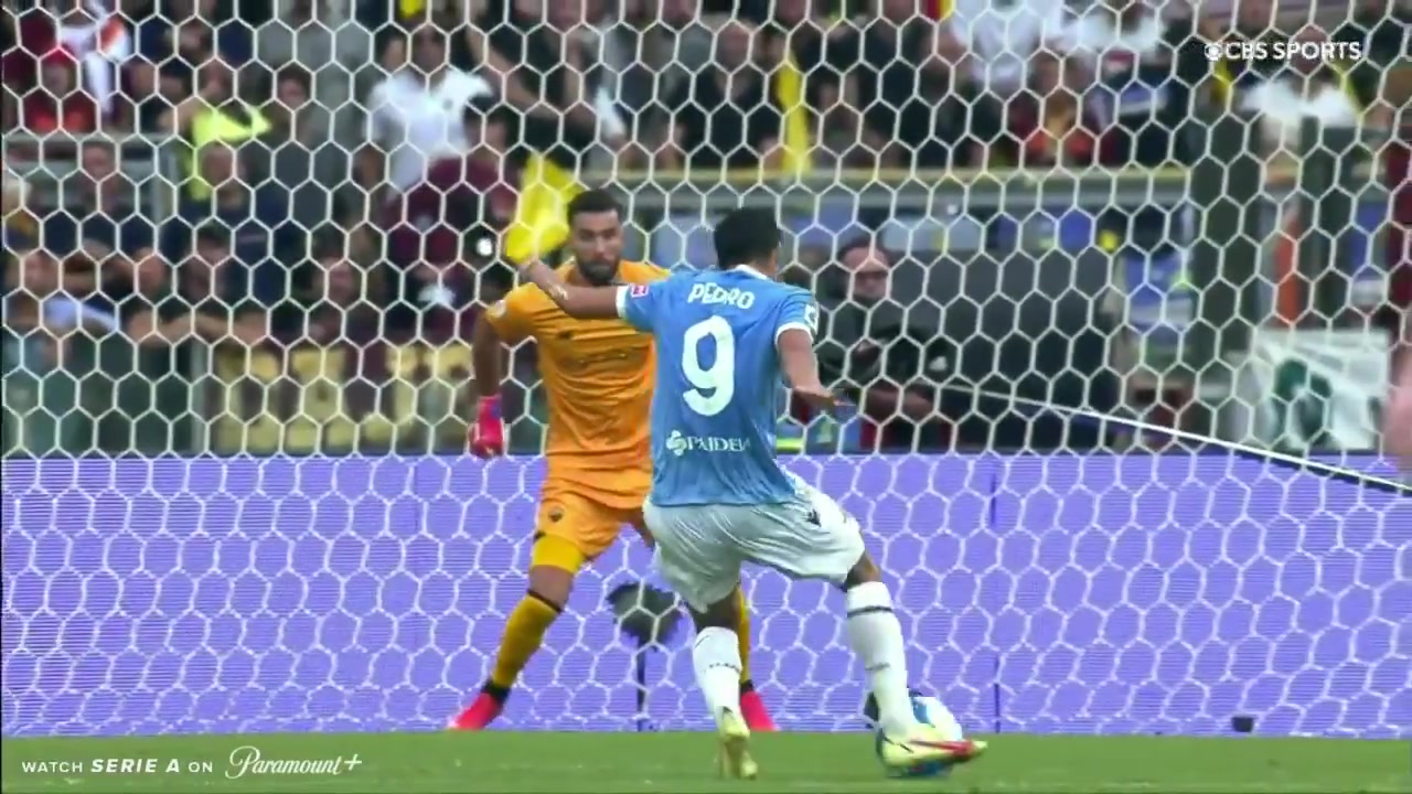 因莫比莱反击送助攻 佩德罗推射反戈旧主（因莫比莱倒地）