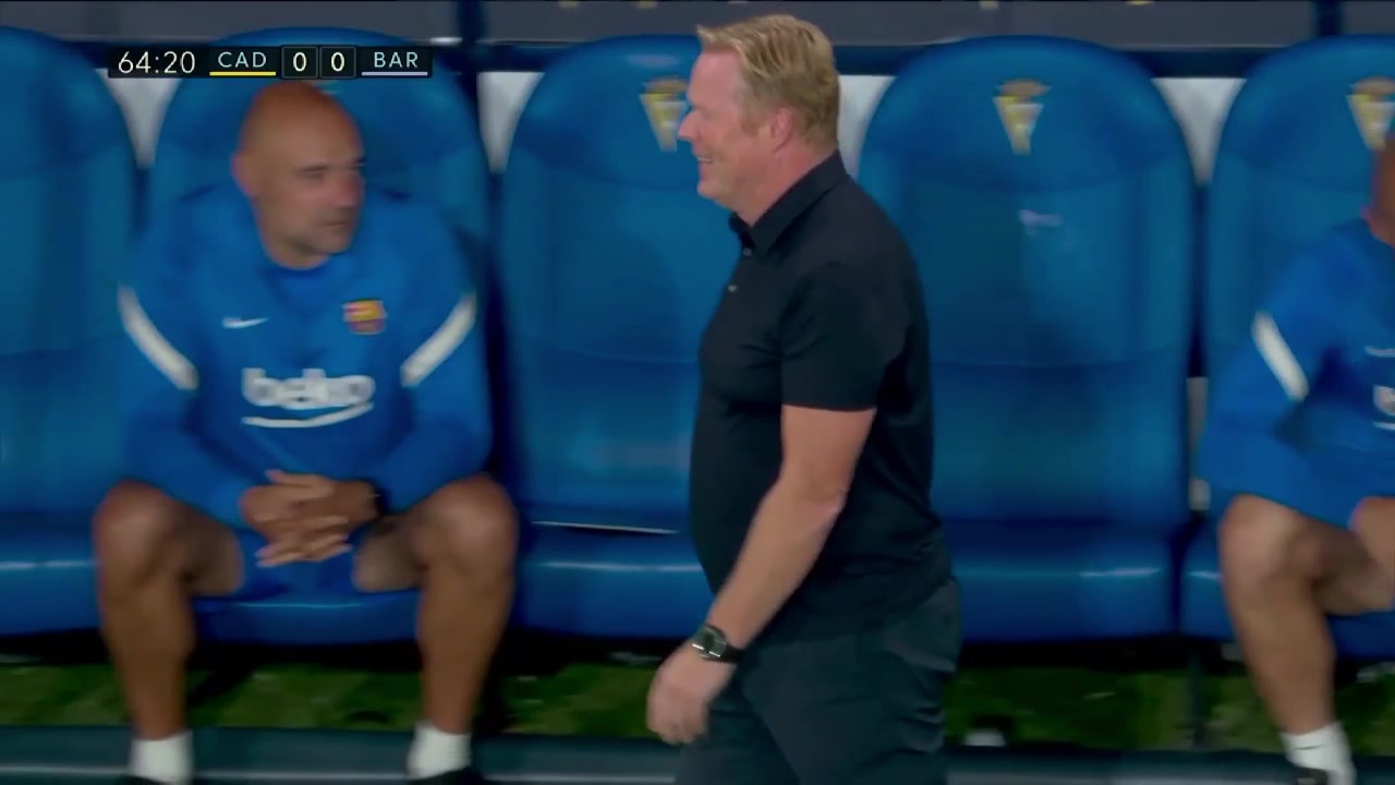 【集锦】西甲-弗兰基-德容染红德佩失绝杀 十人巴萨0-0加的斯（弗兰基德容号码巴萨）