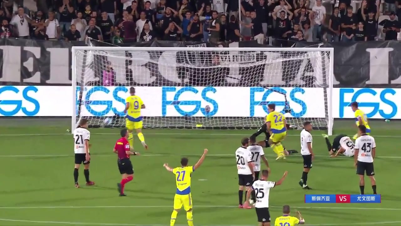 小基耶萨角旗区抢断 禁区内混战捅射扳平（小基耶萨是什么位置的）