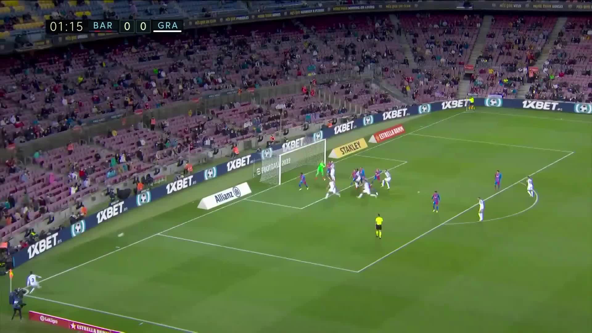 巴萨开场2分钟丢球 多明戈斯-杜阿尔特后点头球破门（巴萨3:1多特）