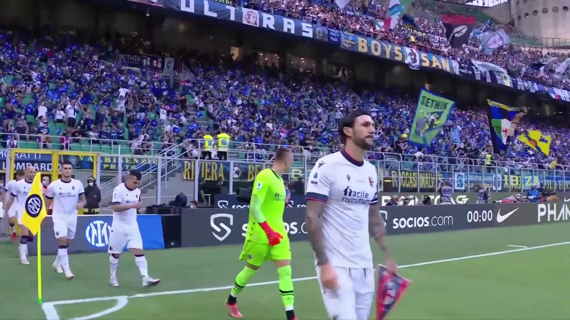 【集锦】意甲-哲科双响劳塔罗什克破门 国米6-1大胜博洛尼亚（哲科5场意甲为国米贡献4球1助攻）