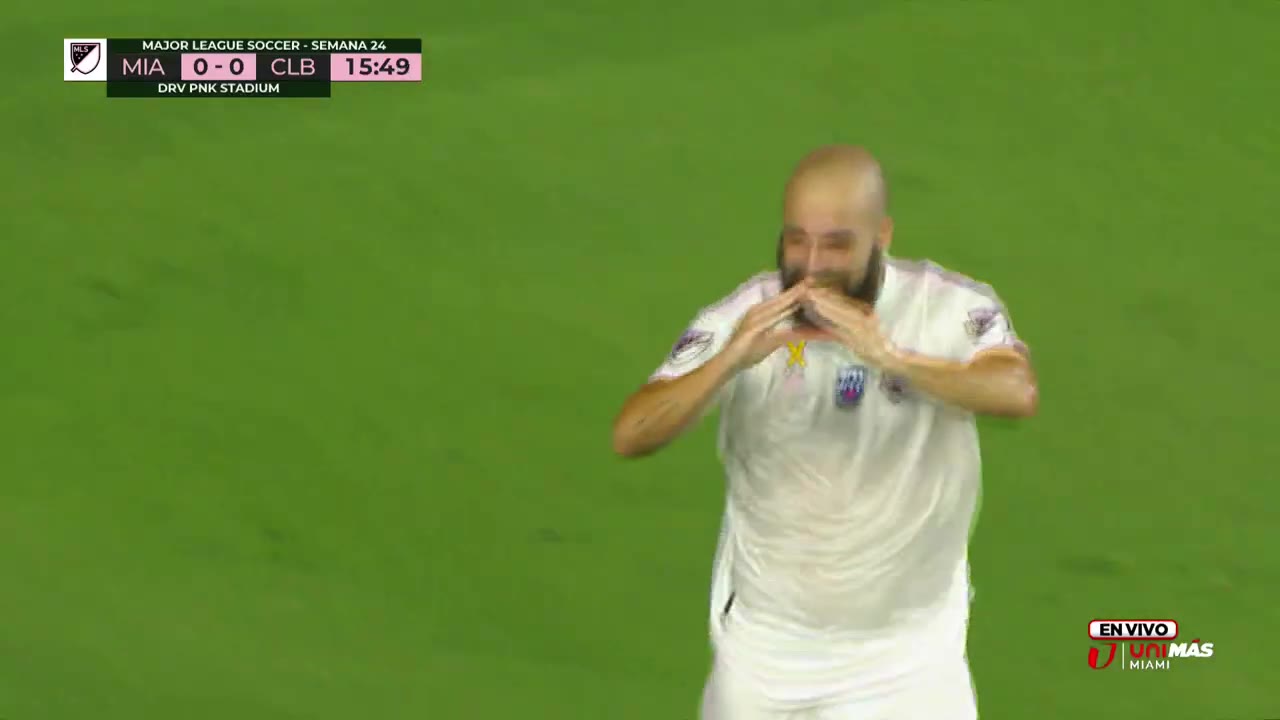 足坛鲁智深！光头大胡子的伊瓜因大联盟破门（伊瓜因 鲁智深）