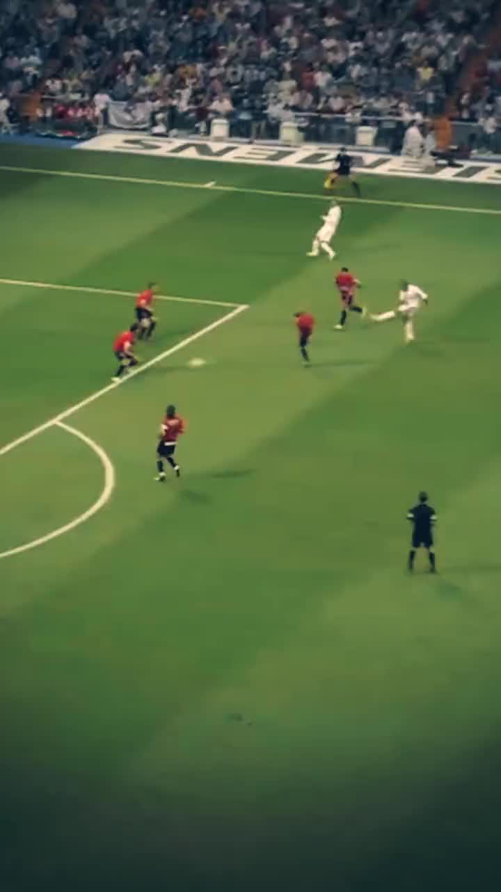 信手拈来！罗纳尔多：让足球变得更加简单（足球的罗纳尔多）