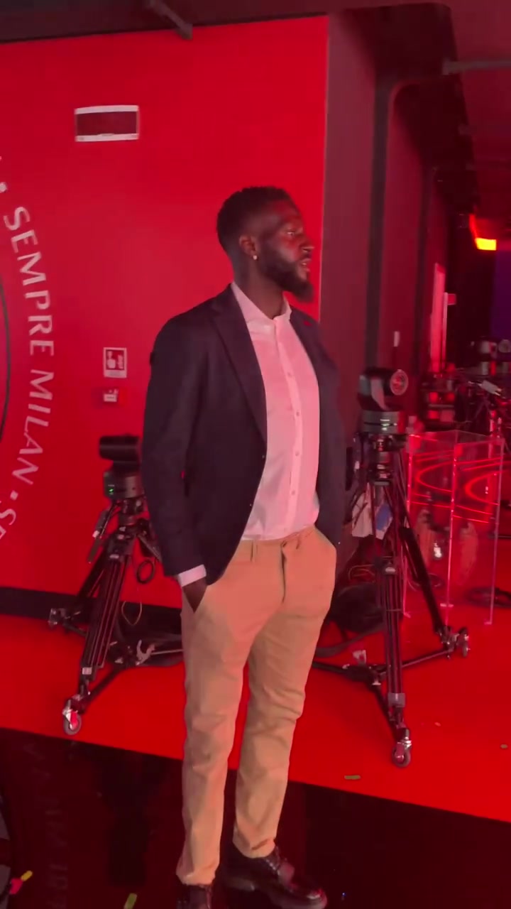 梦回昨日！米兰为巴卡约科加盟准备惊喜（巴卡约科 米兰）