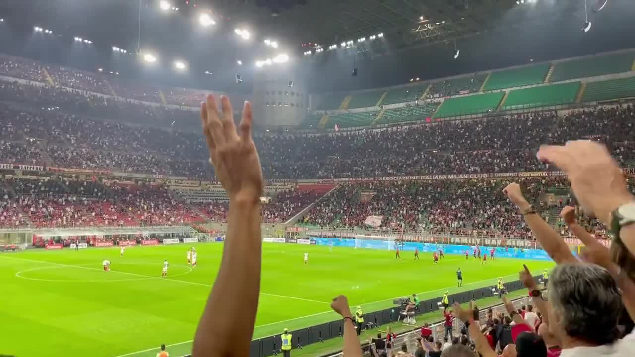 天王盖地虎！圣西罗全场高呼吉鲁名字（圣西罗是什么意思）