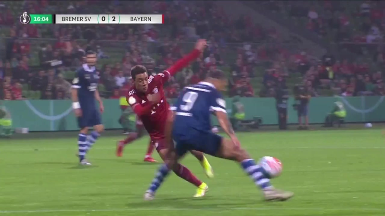 舒波莫廷弧顶斜传助攻 穆西亚拉推射再下一城（舒波莫廷集锦）