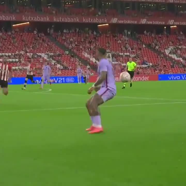 高难度！德佩这脚停球可以打满分（高难度!德佩这脚停球可以打满分球吗）