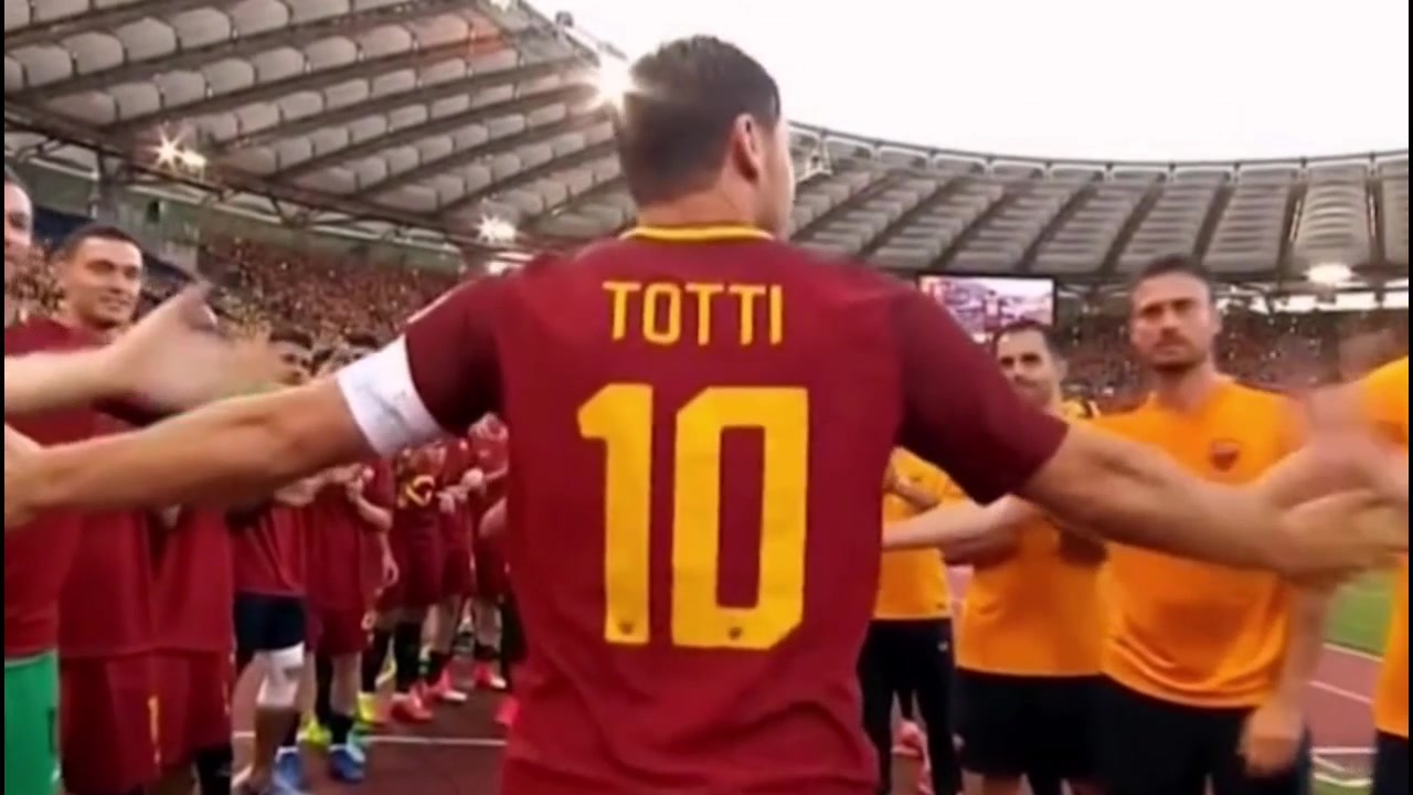 天下足球-绝对巨星:狼王托蒂（狼王托蒂退役视频）