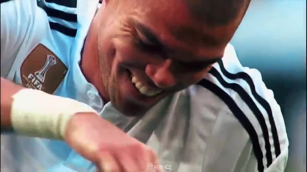 佩佩+拉莫斯！当年多少超级前锋的噩梦（佩佩拉莫斯集锦）