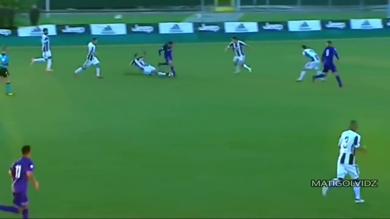 子承父业！基耶萨父子绿茵神似瞬间（基耶萨父子集锦）