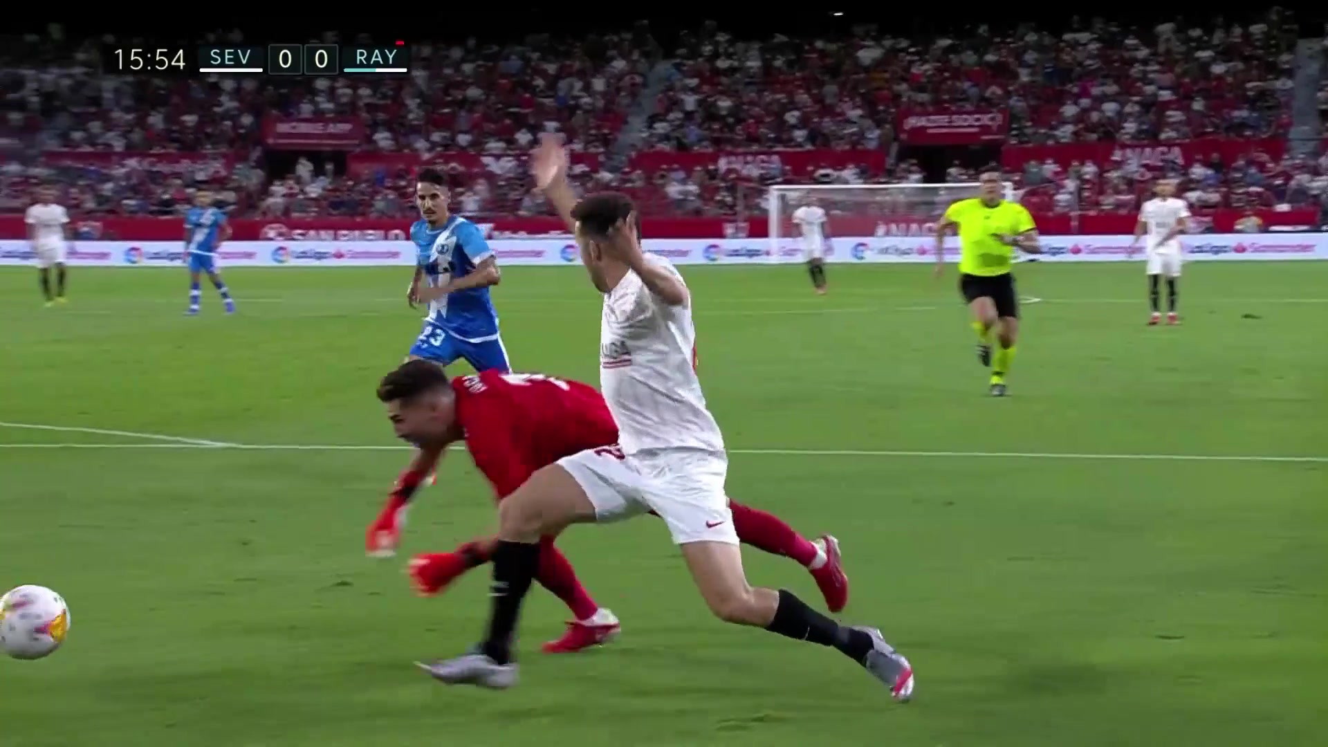 超级低级失误！卢卡-齐达内开场16分钟送红点套餐（卢卡·齐达内）