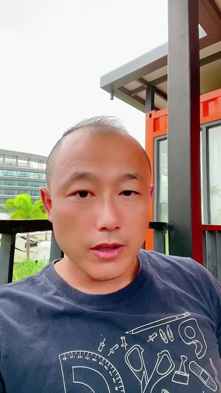 栾晨：太气人了，坑梅西的幕后主角原来是巴萨主席（栾晨 足球）