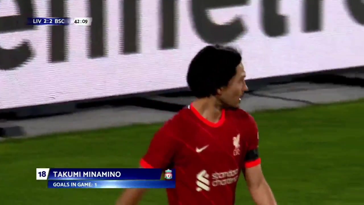 妙啊！萨拉赫脚后跟助攻南野拓实破门扳平（萨拉赫右脚怎么样）