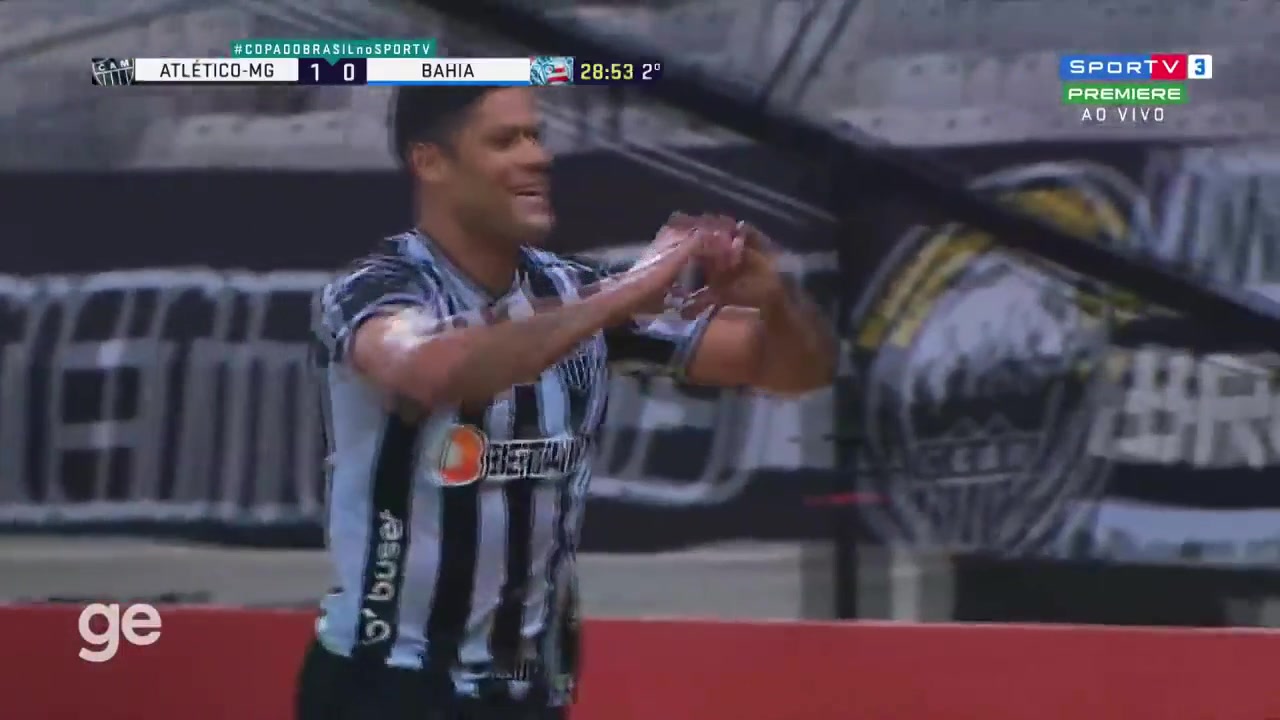 绿巨人归来！胡尔克巴甲一脚劲射破门（胡尔克把球踢爆）