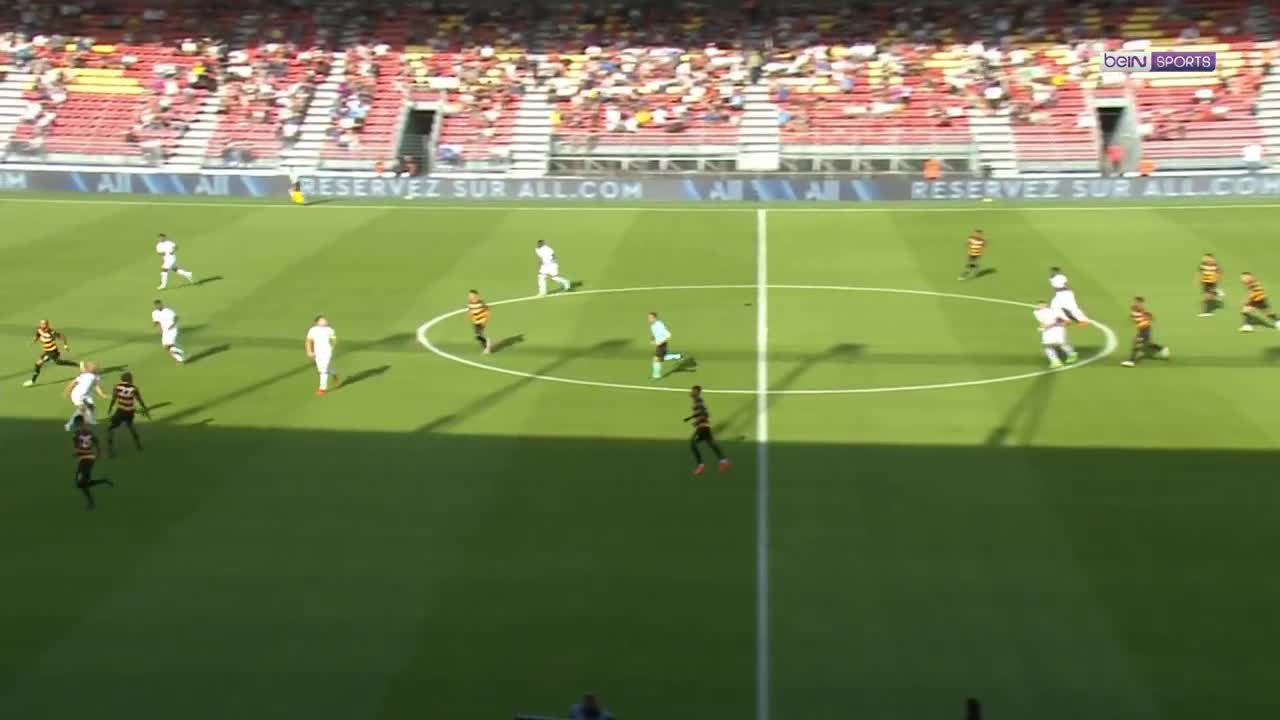 热身赛-阿什拉夫替补建功埃雷拉送助攻 巴黎1-0奥尔良（阿什拉夫加盟巴黎转会费）