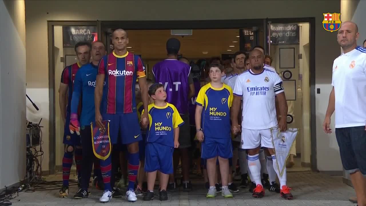 【集锦】传奇赛-小罗点射破门里瓦尔多助攻 皇马3-2逆转巴萨（小罗皇马0:3巴萨）