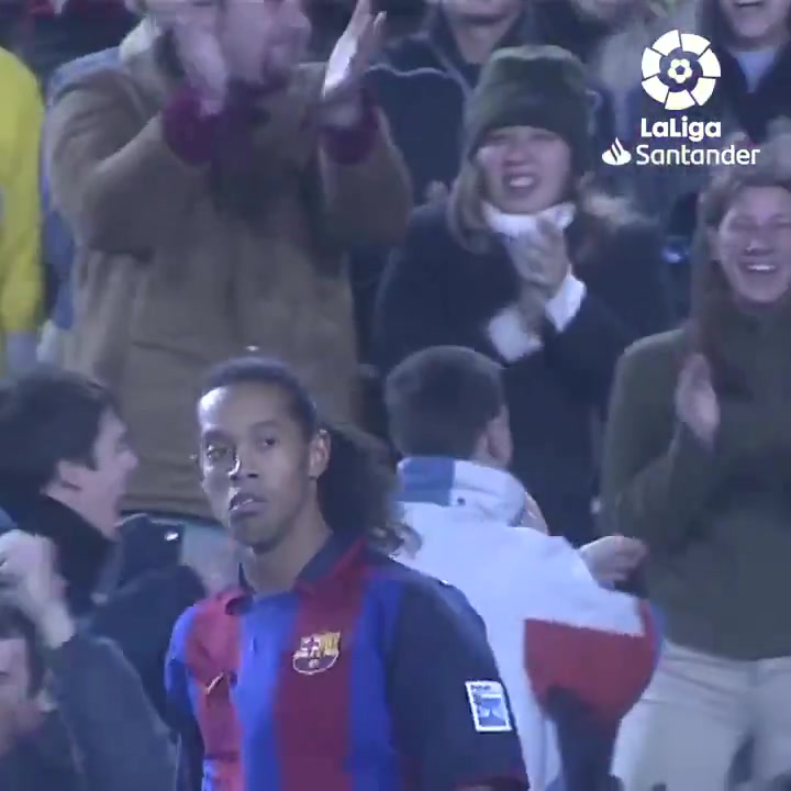 18年前的今天-巴萨签下足球精灵小罗（巴萨小罗队友）