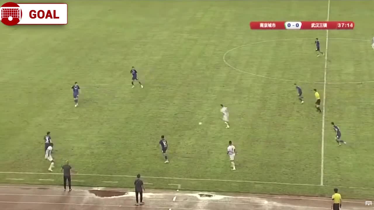 吊炸天！罗森文四十米开外吊射破门（罗森文 重庆）