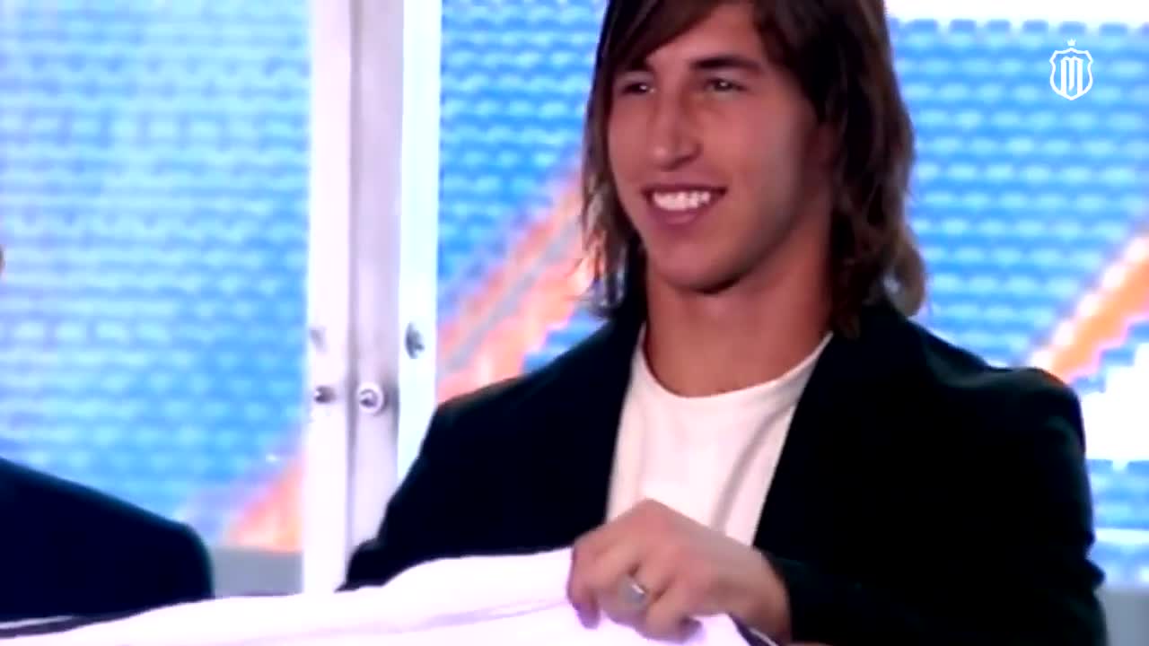 加盟大巴黎！重温“水爷”拉莫斯生涯高光时刻（拉莫斯叫水爷）