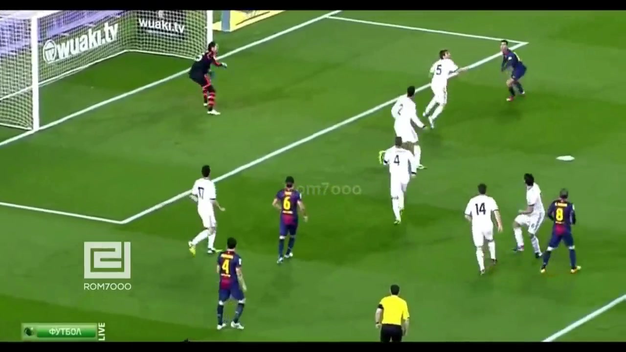 那时皇马的后防是无敌的 拉莫斯+佩佩让前锋闻风丧胆（皇马后卫拉莫斯）