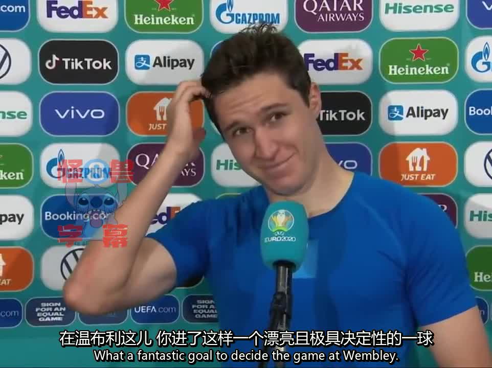 这英语没有意大利味！小基耶萨首次英文赛后采访（小基耶萨儿时采访）