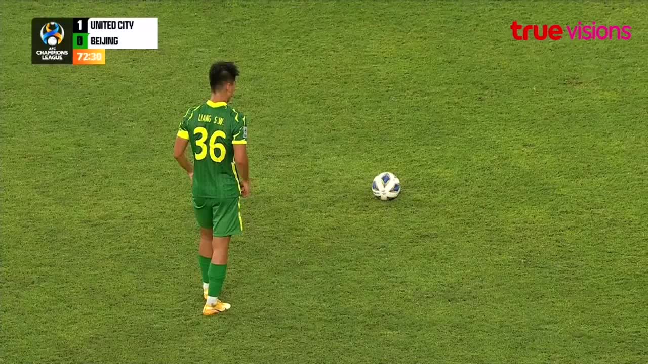 别有一番滋味！泰语解说国安小将梁少文精彩任意球破门（梁少文 国安）