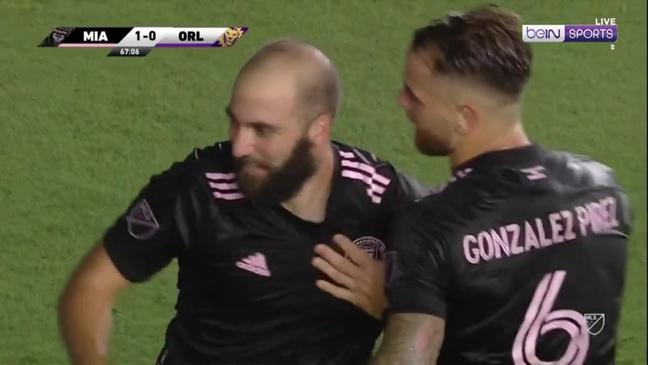 冈萨洛！冈萨洛！小烟枪伊瓜因大联盟破门（冈萨洛·伊瓜因）