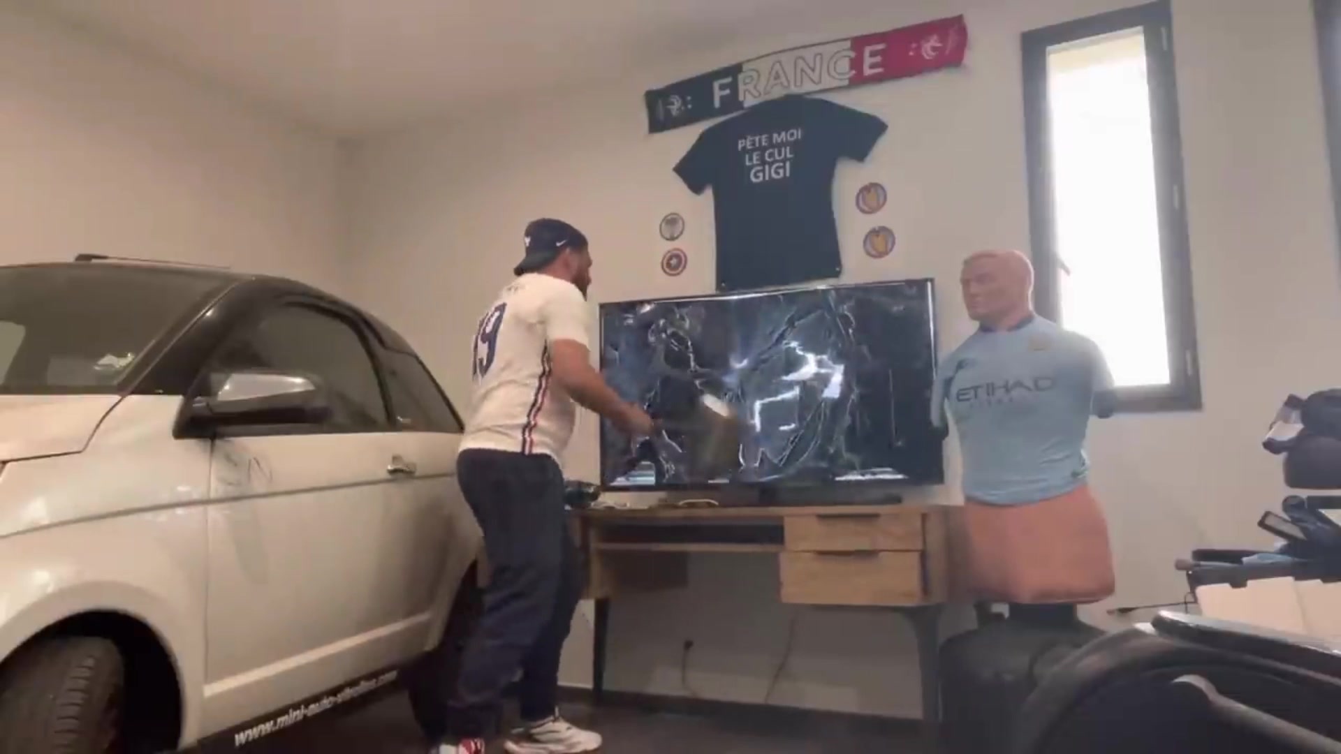 经费在燃烧！法国爆冷被逼平 马赛老哥怒踹电视+砸汽车（法国马赛枪击）