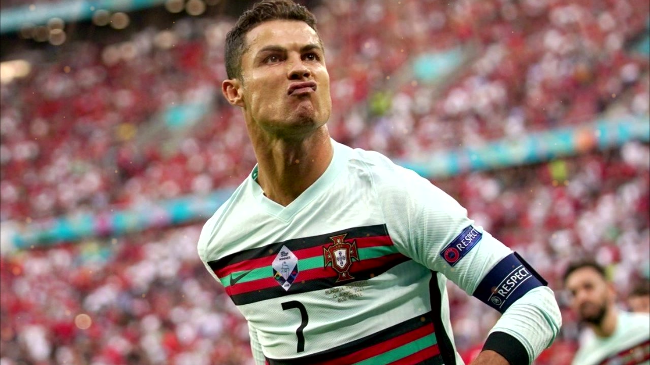 董路：现场球迷别惹C罗 否则他会用进球报复你（董路是哪队球迷）