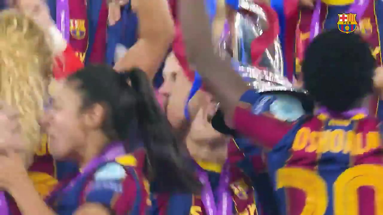 好看吗？巴萨发布下赛季主场球衣（巴萨新赛季主场球衣）