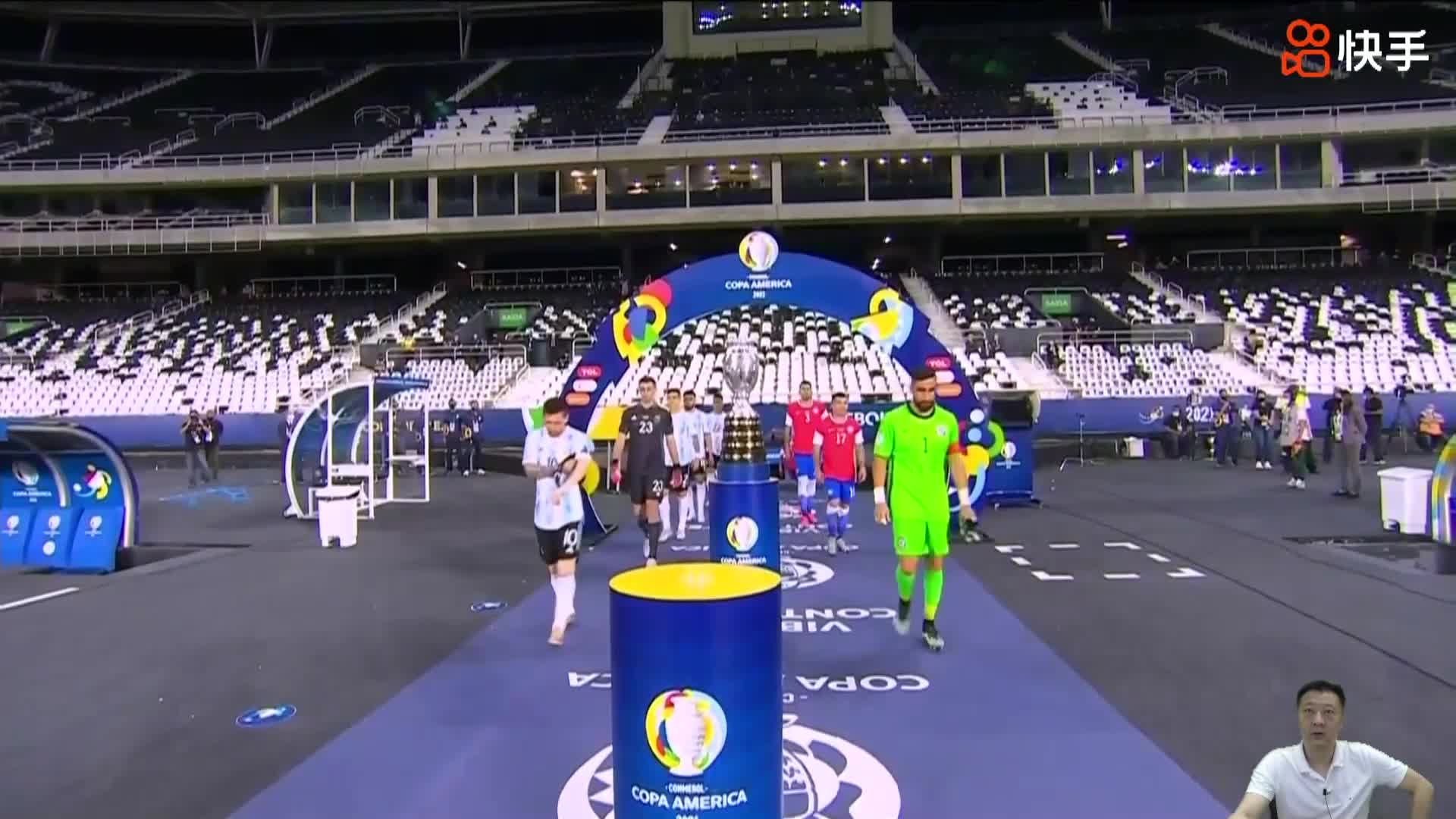 【快手集锦】美洲杯-梅西任意球破门巴尔加斯建功 阿根廷1-1智利（梅西建功巴尔加斯扳平 阿根廷1-1智利）