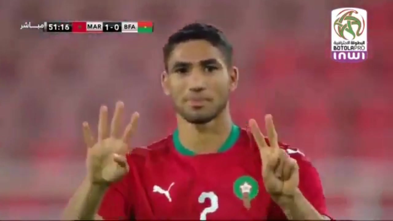 任意球破门！阿什拉夫将进球献给埃里克森（足球阿什拉夫）