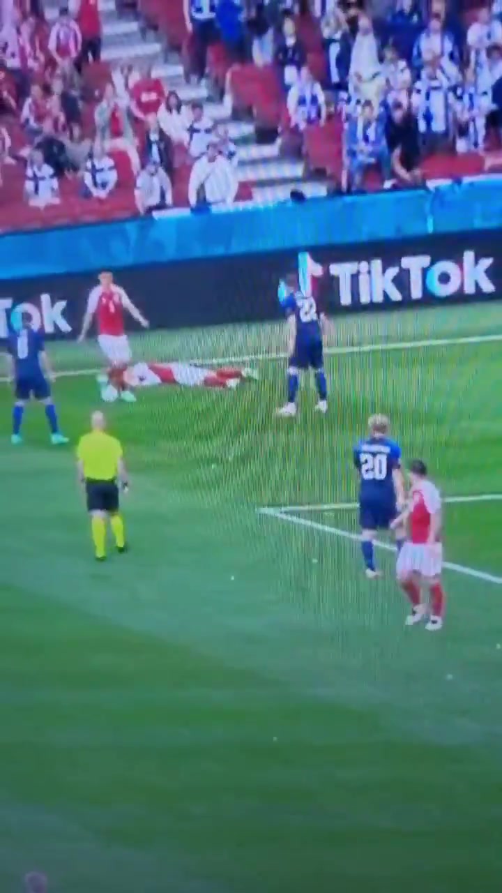 希望无碍！埃里克森比赛中突然休克倒地不起