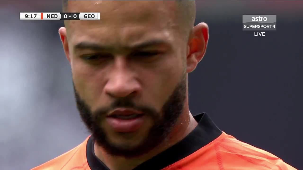 巴萨准新援！德佩传射独造3球 怎一个强字了得（德佩在巴萨）