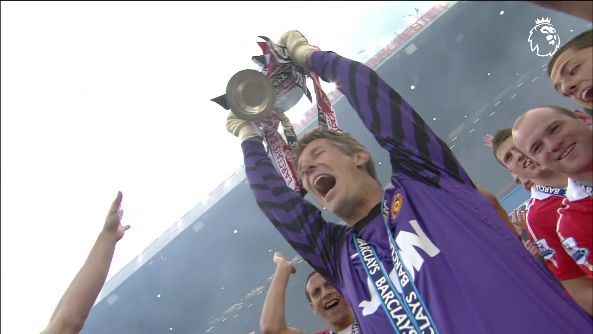 16年前的今天：范德萨加盟曼联！（范德萨加盟曼联年龄）